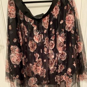 NWOT Torrid floral tulle skirt